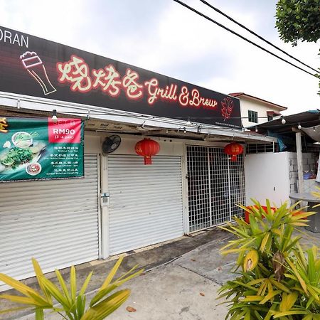 Cozy Homestay With Karaoke System & Pool Table クアラルンプール エクステリア 写真