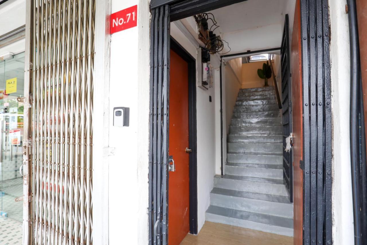 Cozy Homestay With Karaoke System & Pool Table クアラルンプール エクステリア 写真