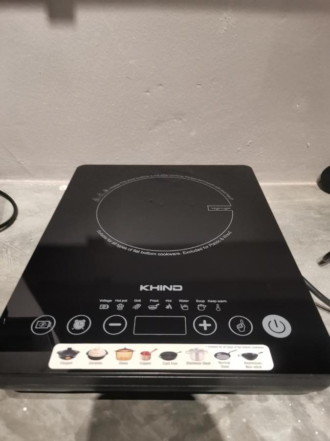 Cozy Homestay With Karaoke System & Pool Table クアラルンプール エクステリア 写真