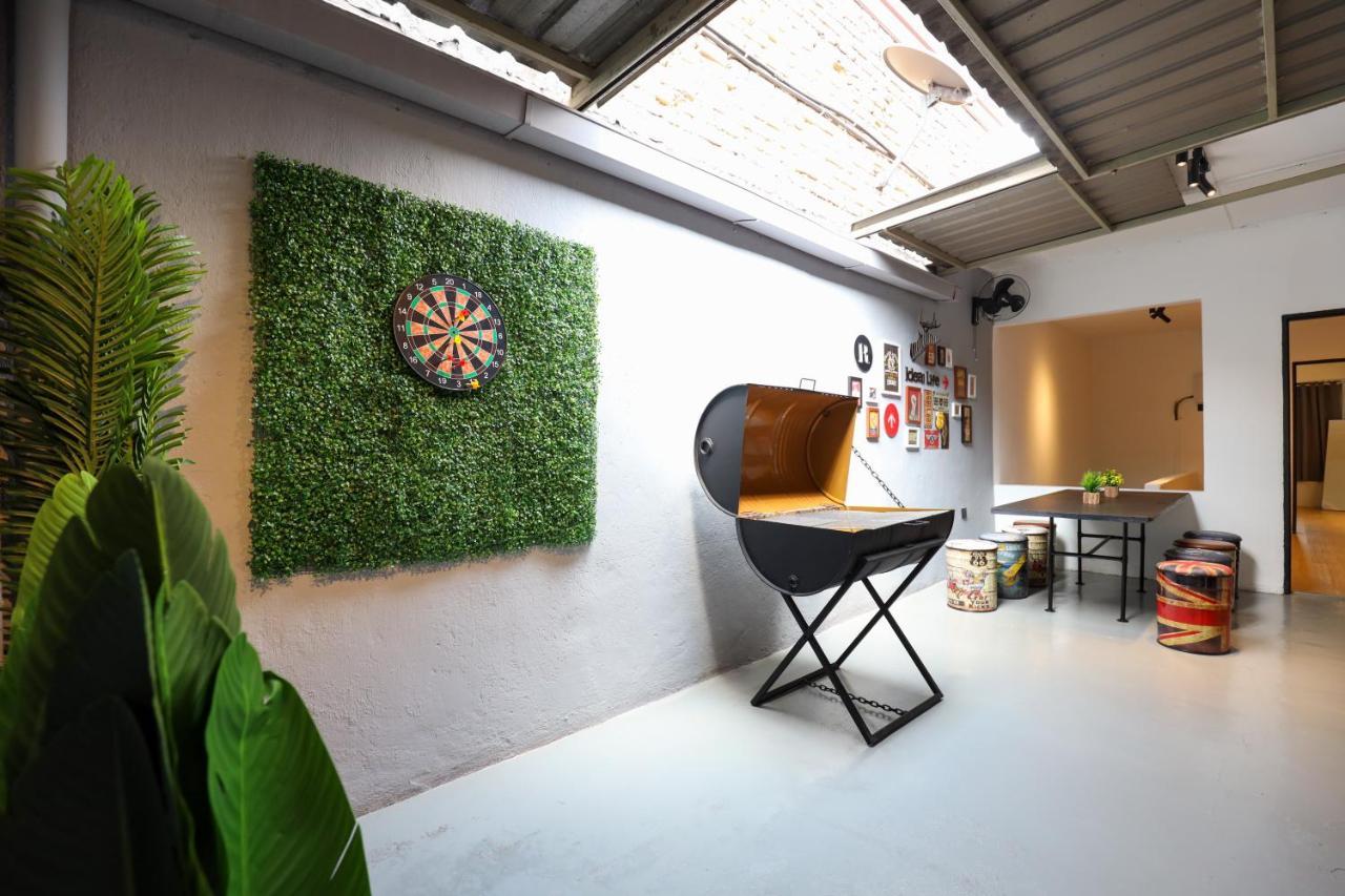 Cozy Homestay With Karaoke System & Pool Table クアラルンプール エクステリア 写真