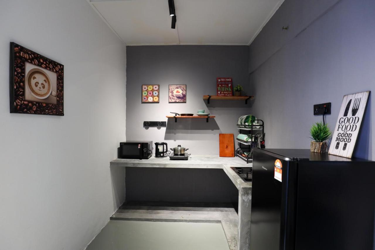 Cozy Homestay With Karaoke System & Pool Table クアラルンプール エクステリア 写真